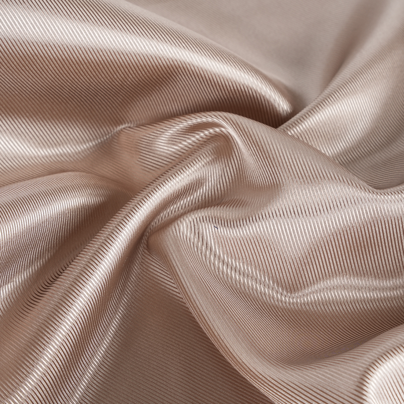 Oddychający i wygodny splot acetowy 75/120D