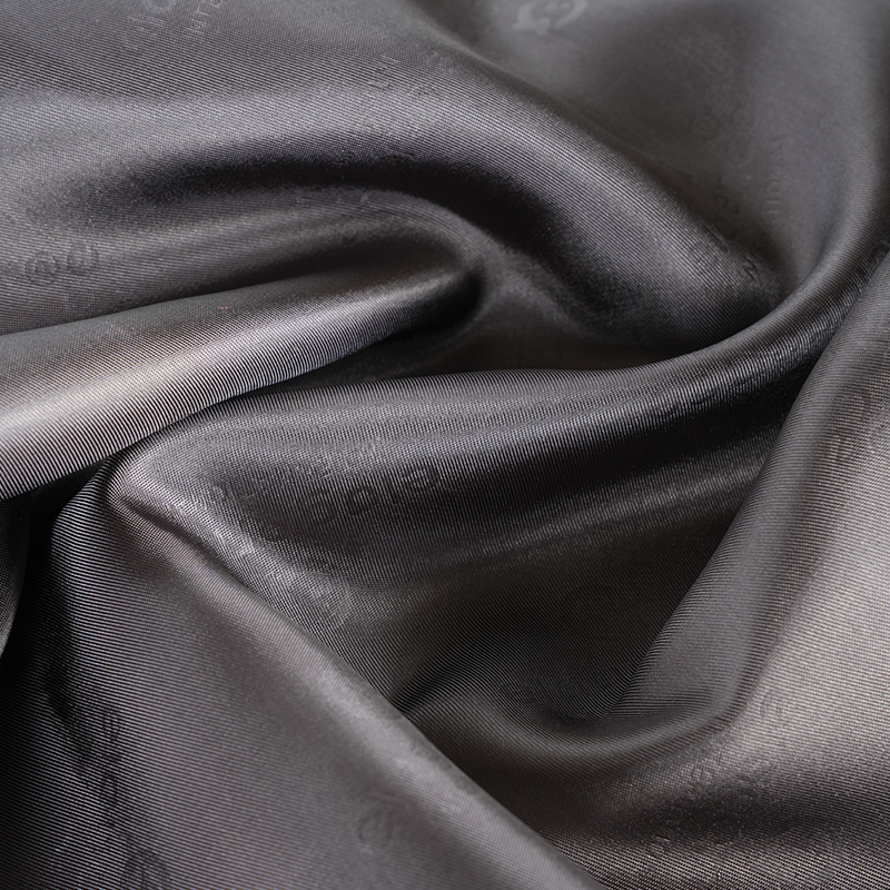 Wytłoczona podszewka A/V z diagonalu