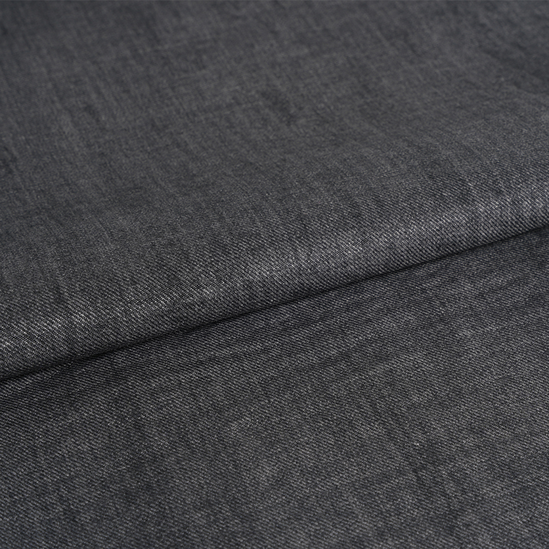 NADRUK LORIS 170D W KROPKI 