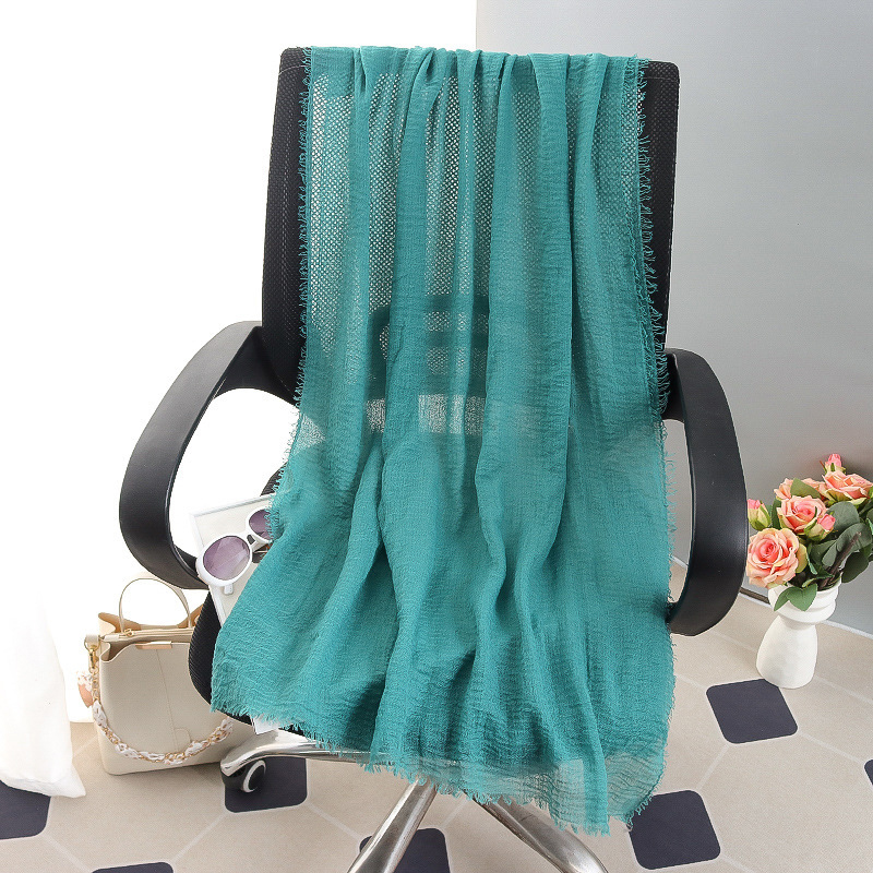 G245 Hidżab z miękkiego i oddychającego woalu