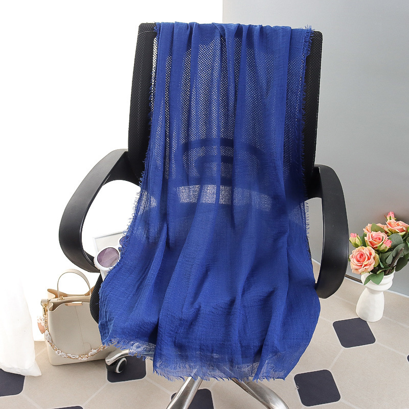 G245 Hidżab z miękkiego i oddychającego woalu