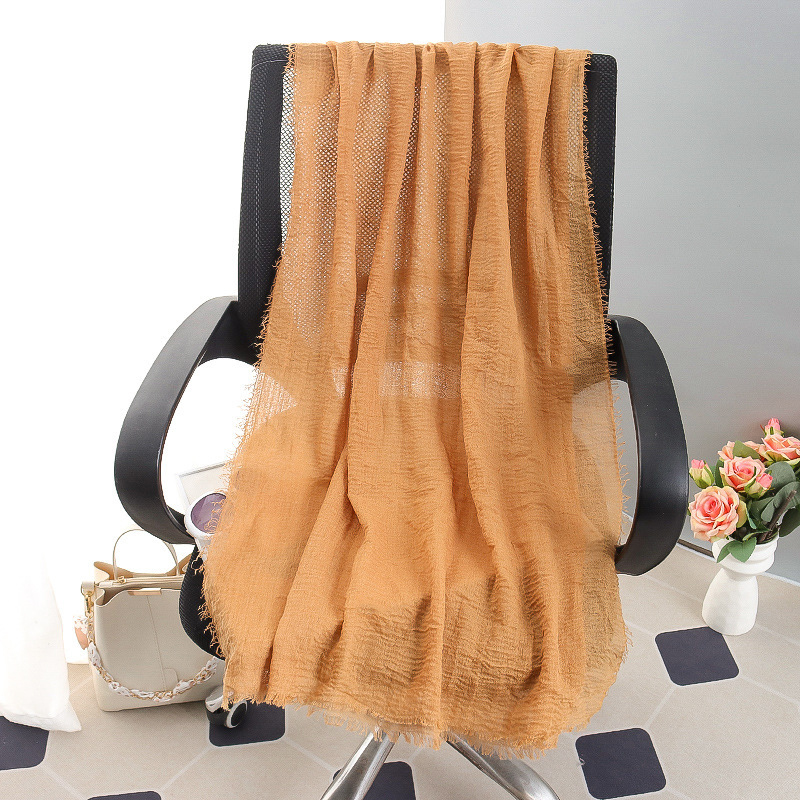 G245 Hidżab z miękkiego i oddychającego woalu