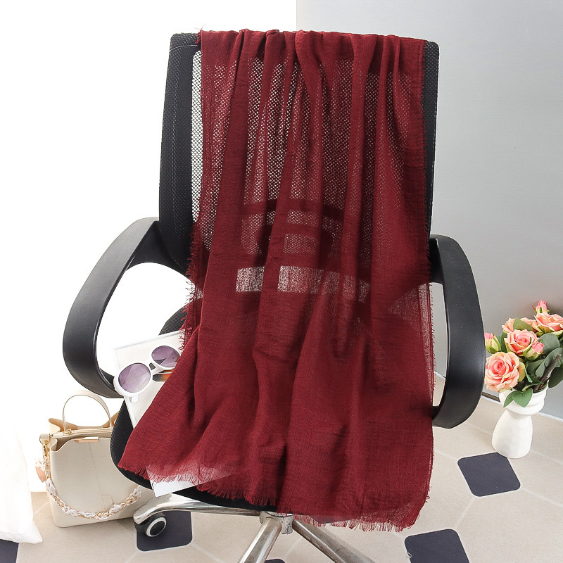 G245 Hidżab z miękkiego i oddychającego woalu