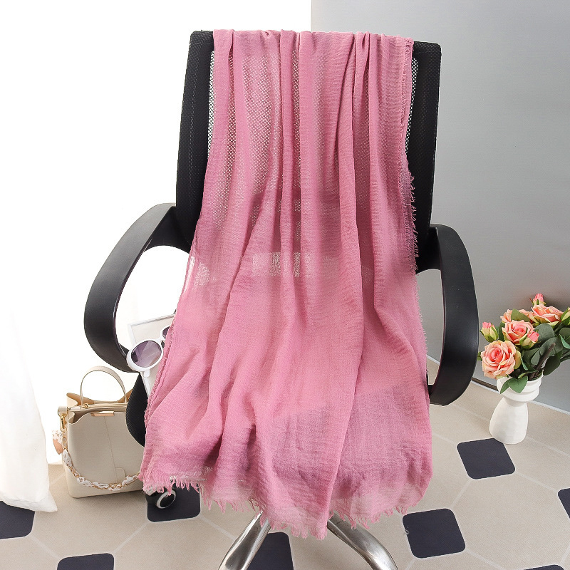 G245 Hidżab z miękkiego i oddychającego woalu