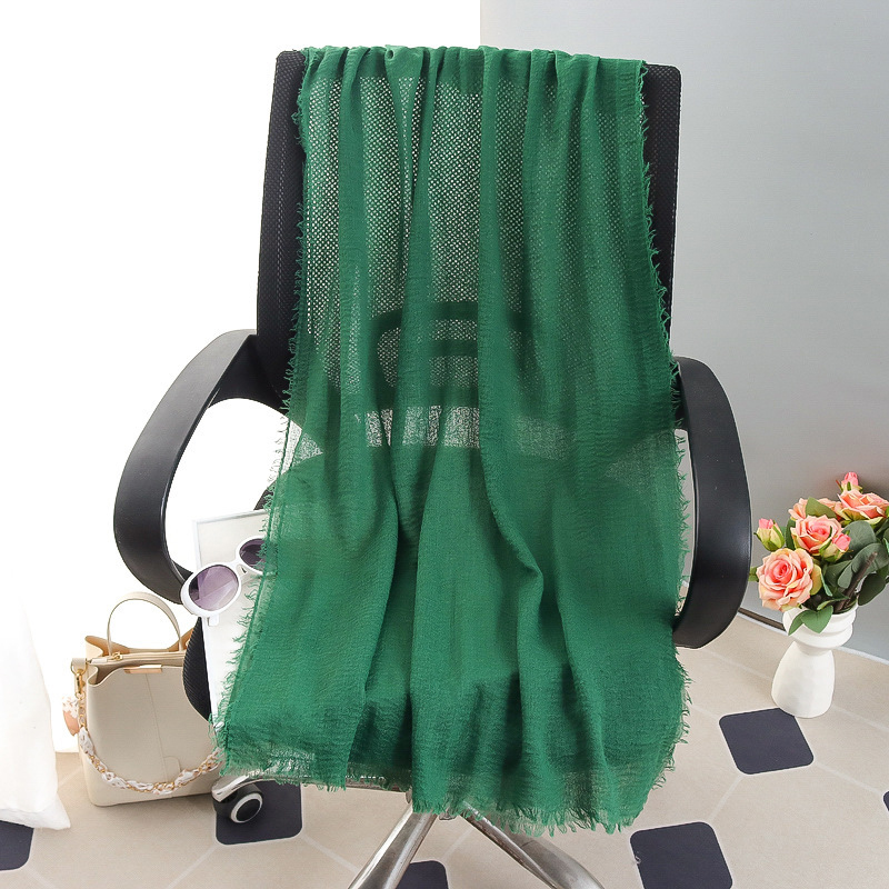 G245 Hidżab z miękkiego i oddychającego woalu