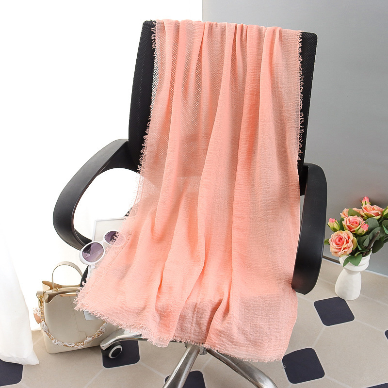 G245 Hidżab z miękkiego i oddychającego woalu