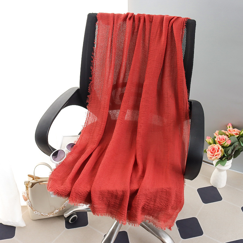 G245 Hidżab z miękkiego i oddychającego woalu