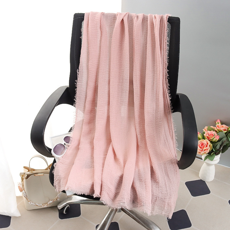 G245 Hidżab z miękkiego i oddychającego woalu