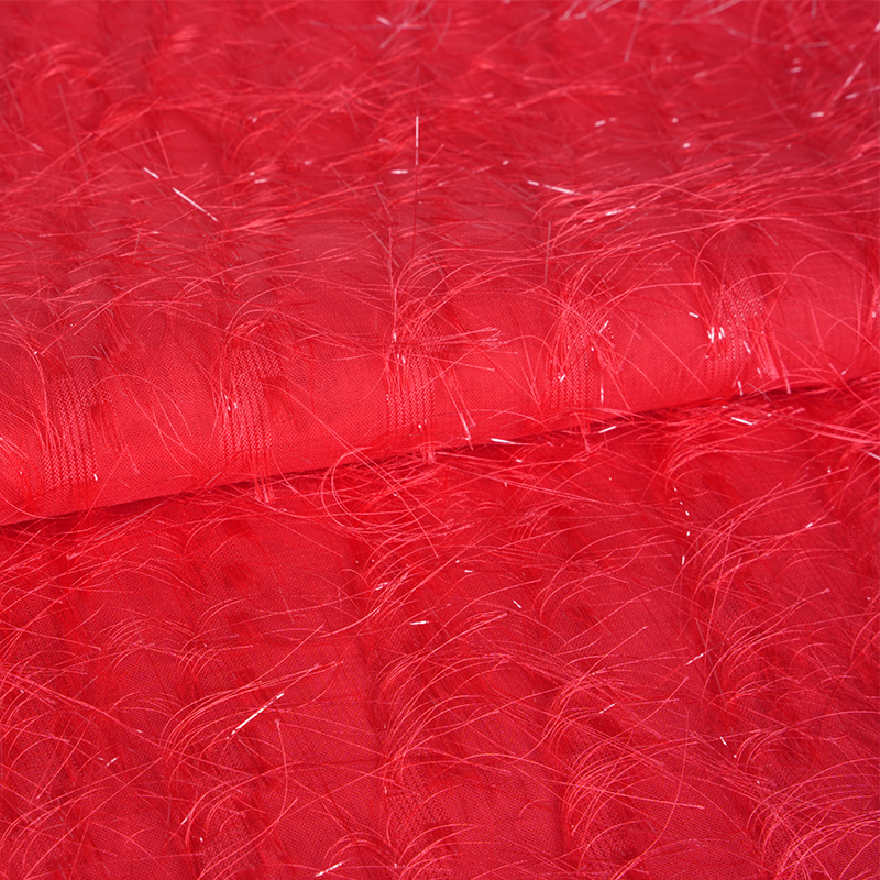 Tkanina Uragiri z cekinowymi frędzlami i kwiatami ciętymi 75D