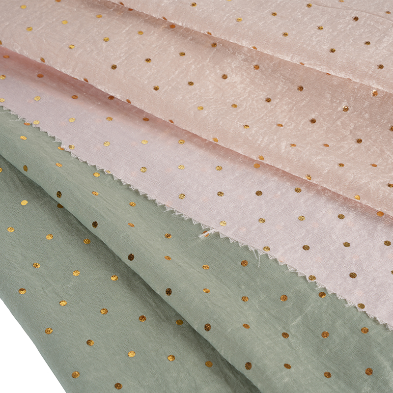 2026 Aksamitna satynowa tkanina do tłoczenia folii z cylindrem przepływu powietrza w kropki