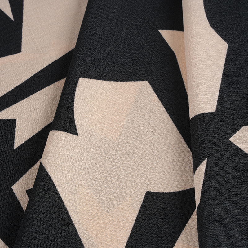 5068 Tkanina konopna Linglong w kolorze różowo-czarnym z nadrukiem