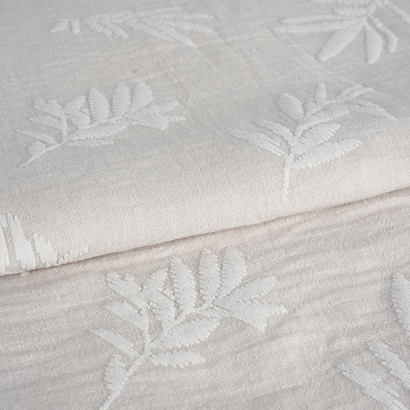 Tkanina z nadrukiem z przędzy poliestrowej imitującej piankę z liści konopi