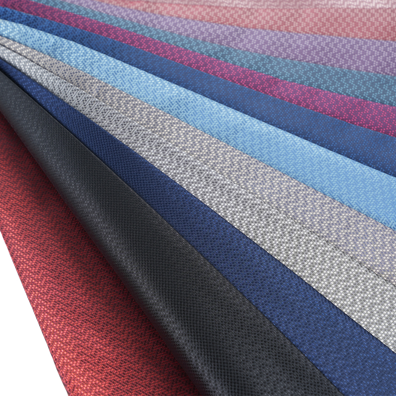 Żakard poliestrowy o kationowej fali