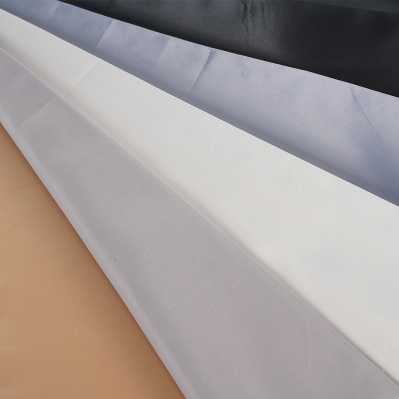 Kationowa tkanina satynowa