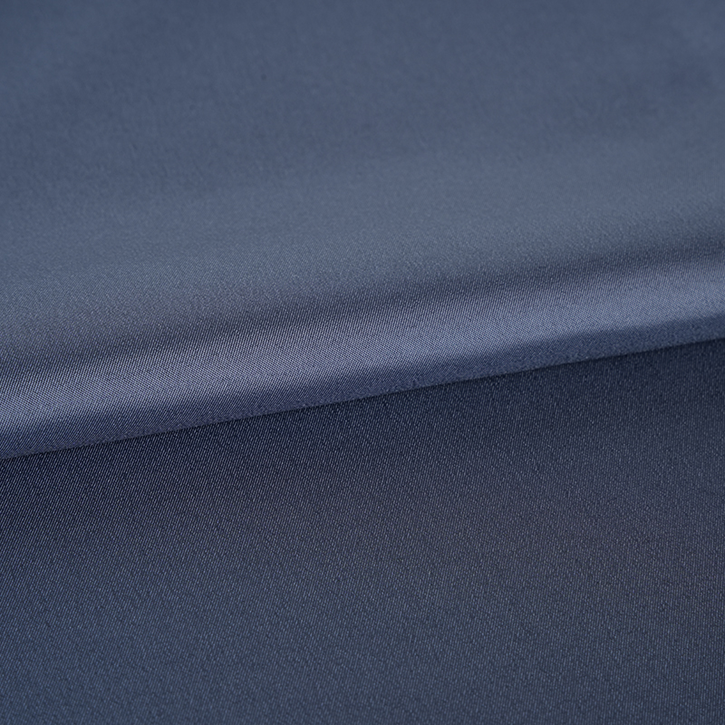 Tkanina barwiona jedwabiem Shumei o wysokiej elastyczności 50D * 75D o przekątnej 2/1