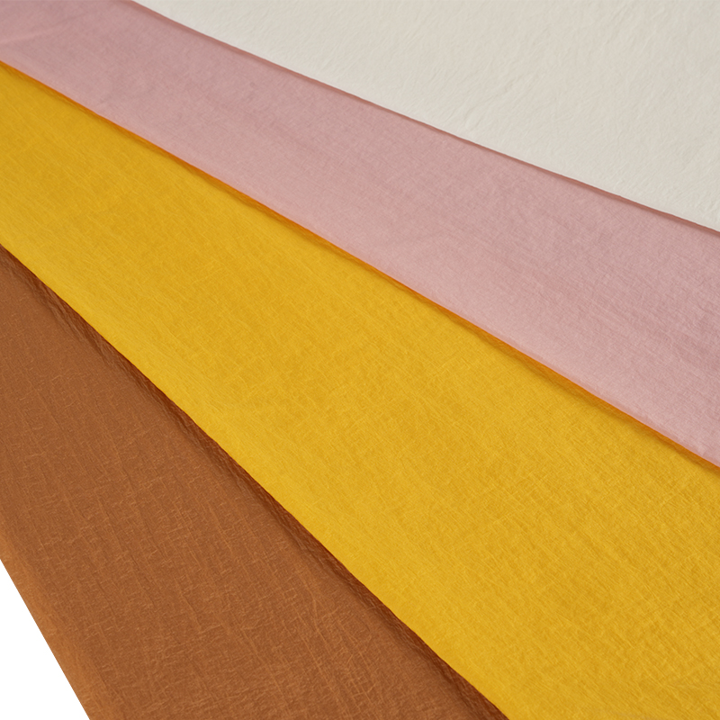 400T Półmatowa, nylonowa tkanina barwiąca o niskiej elastyczności