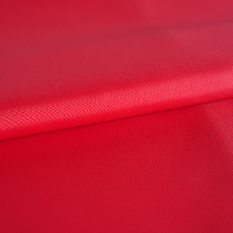 Tkanina podszewkowa z tafty poliestrowej 210T