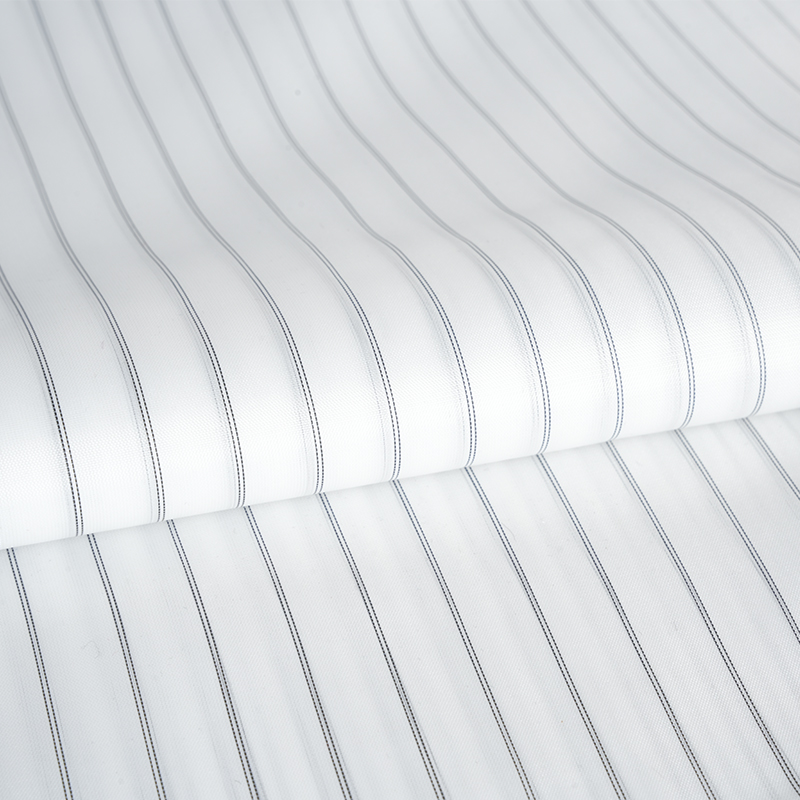 Tkanina na koszule z poliestrową podszewką w klasyczne paski do odzieży