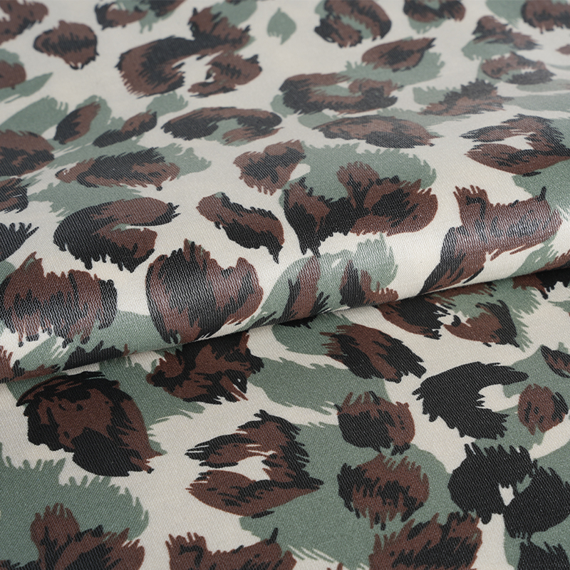 20D * 21S Zagęszczony złoty bawełniany trzykolorowy materiał z nadrukiem lamparta